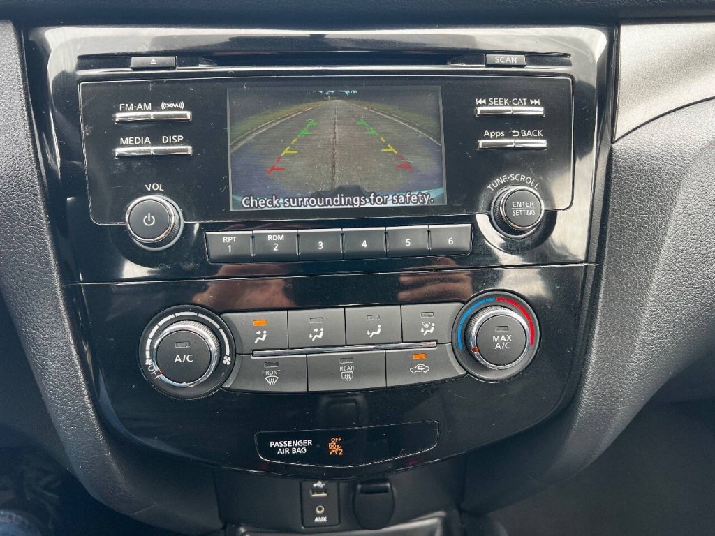 2016 Nissan Rogue Image 23