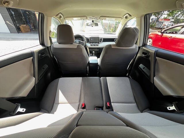 2014 Toyota Rav4 Image 11