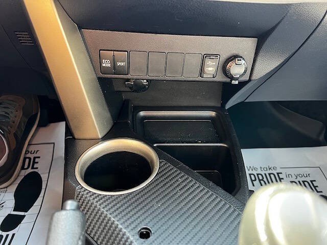 2014 Toyota Rav4 Image 17