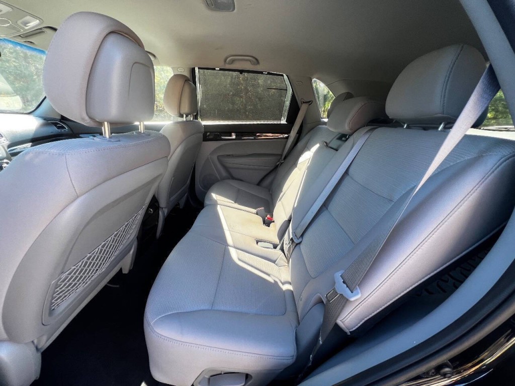 2014 Kia Sorento Image 12