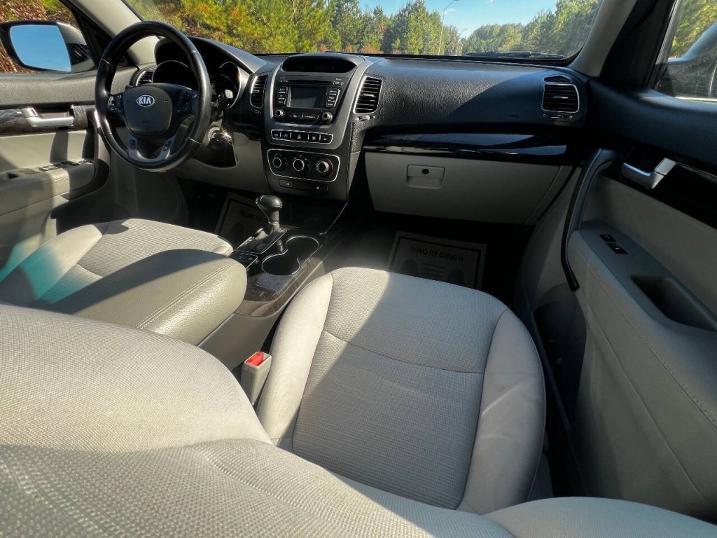 2014 Kia Sorento Image 16