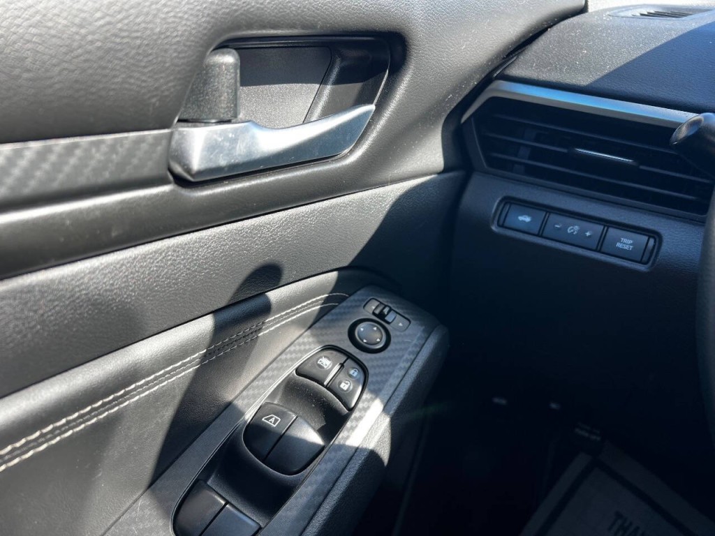 2019 Nissan Altima Image 26