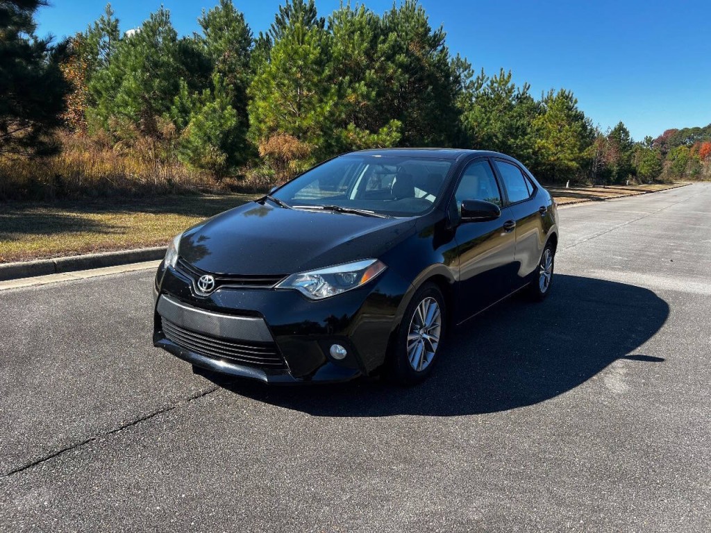 2014 Toyota Corolla Image 2