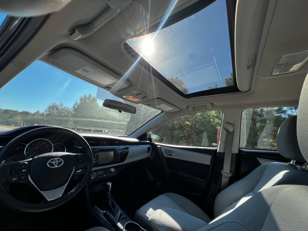 2014 Toyota Corolla Image 13