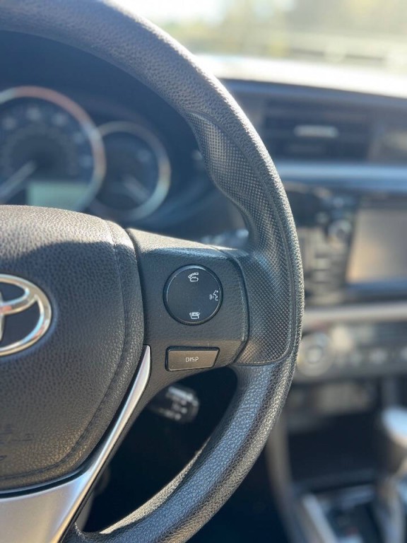 2014 Toyota Corolla Image 21