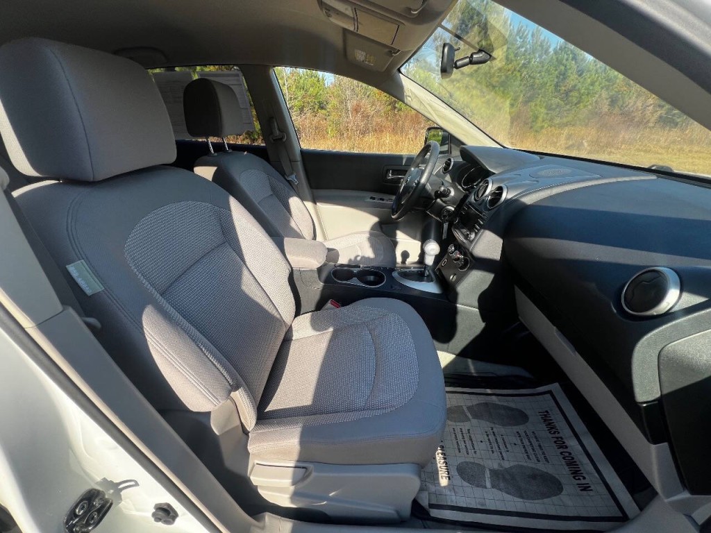 2012 Nissan Rogue Image 15