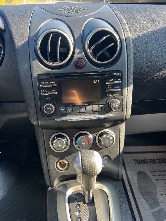 2012 Nissan Rogue Image 21