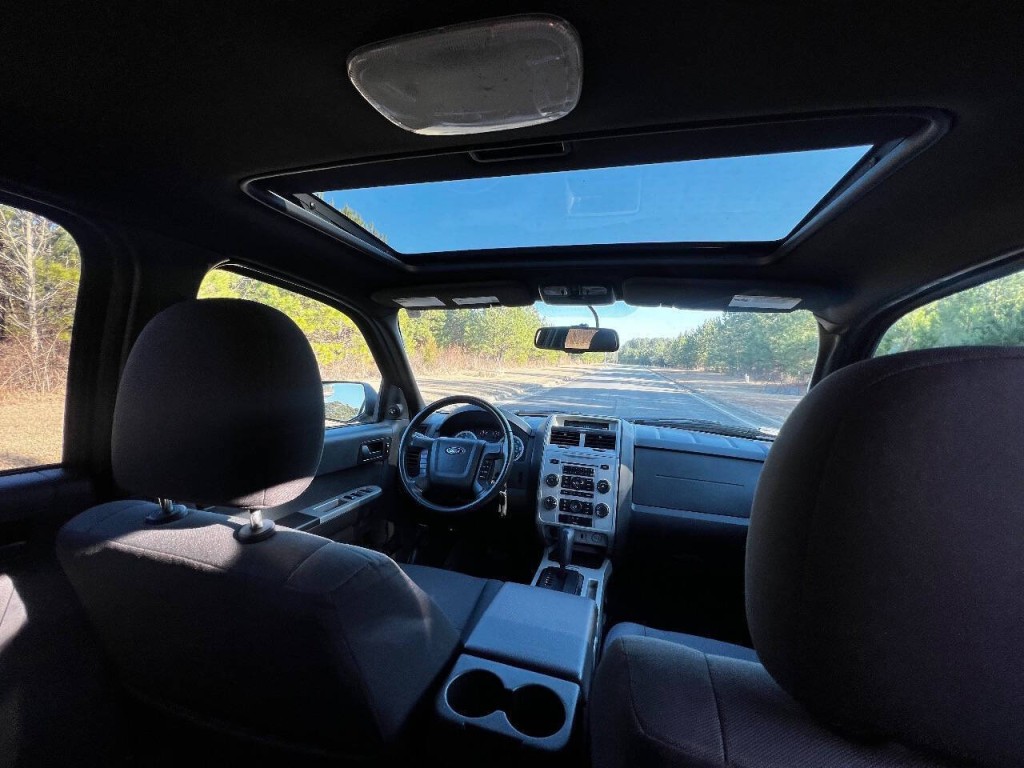 2012 Ford Escape Image 18
