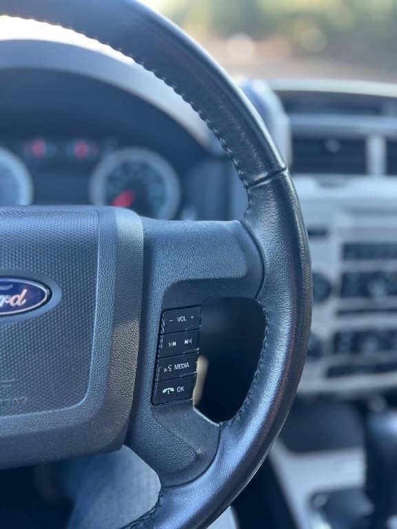 2012 Ford Escape Image 24