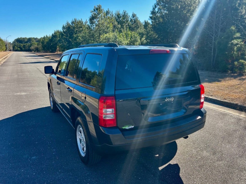 2014 Jeep Patriot Image 8