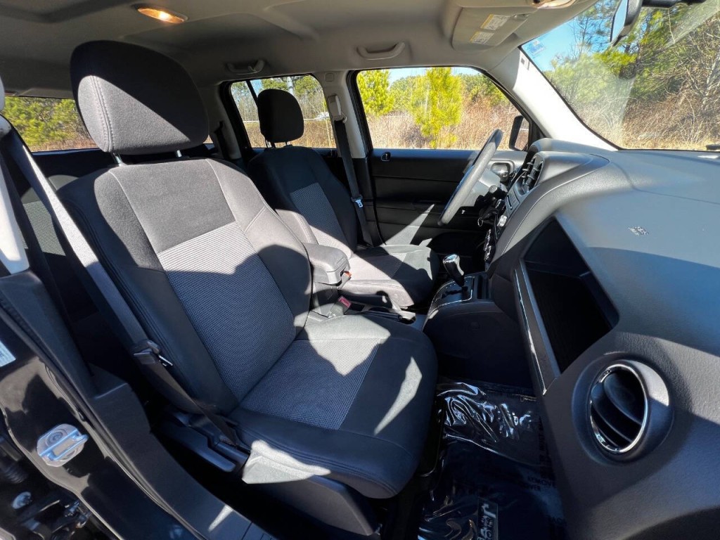 2014 Jeep Patriot Image 37