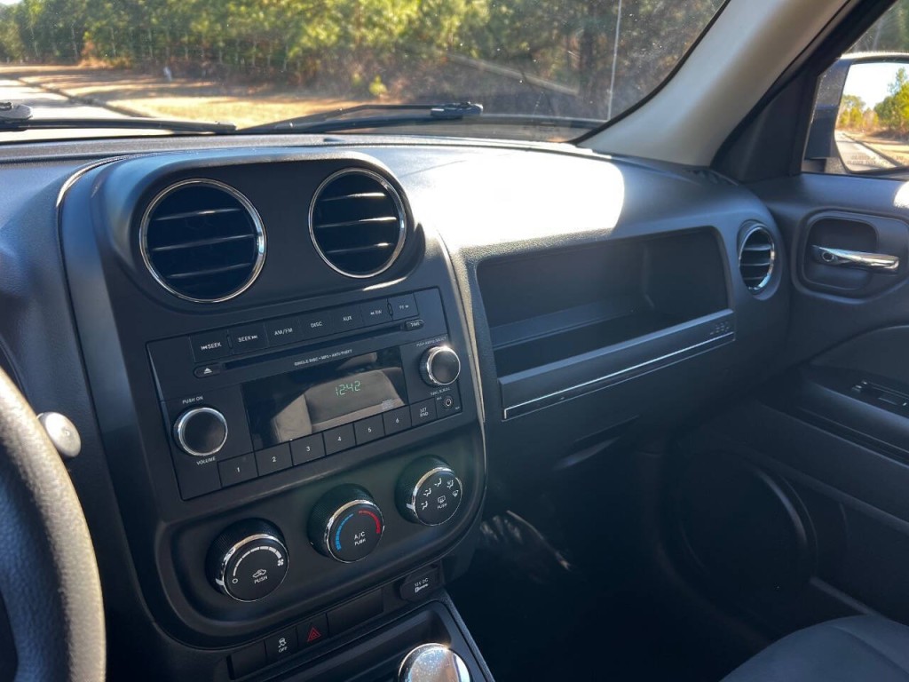 2014 Jeep Patriot Image 48