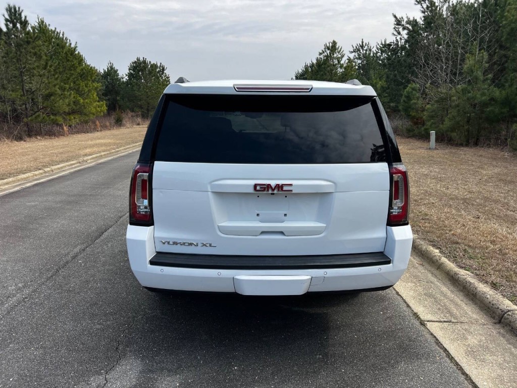 2019 GMC Yukon Image 4