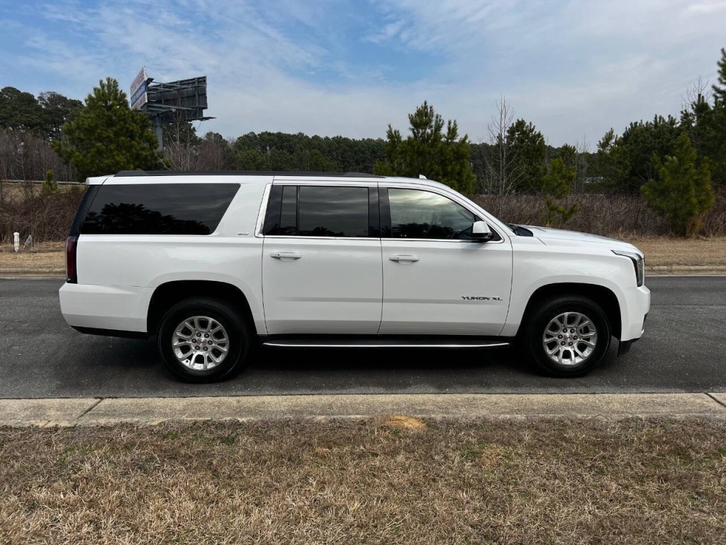 2019 GMC Yukon Image 6