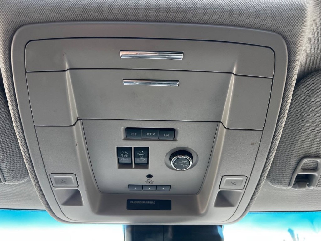 2019 GMC Yukon Image 30