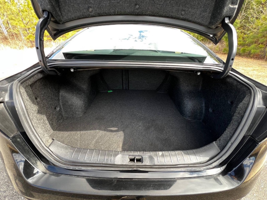 2019 Nissan Altima Image 13