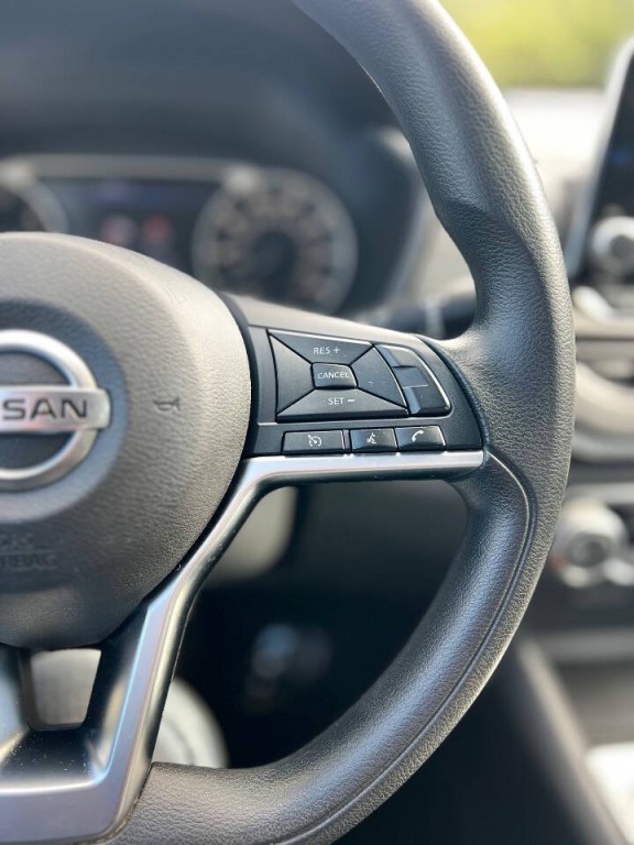 2019 Nissan Altima Image 24