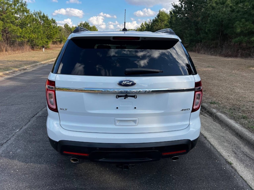 2015 Ford Explorer Image 5