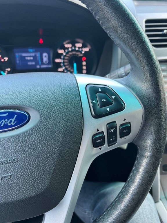 2015 Ford Explorer Image 25