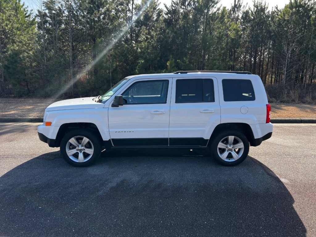 2014 Jeep Patriot Image 3