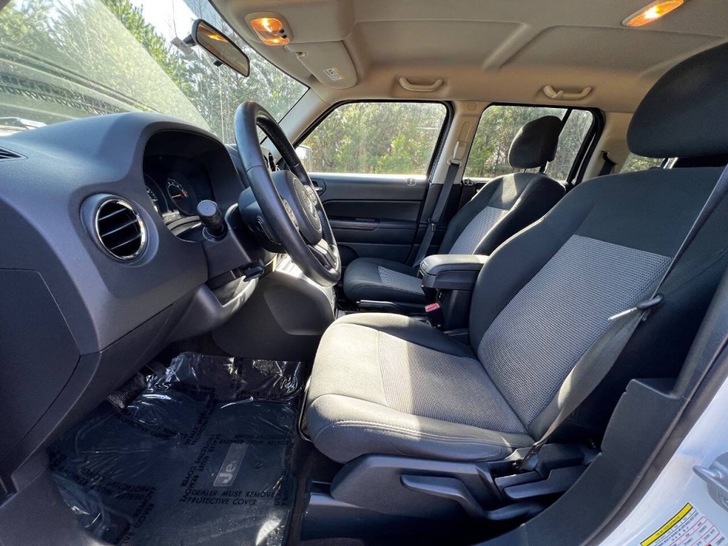 2014 Jeep Patriot Image 11