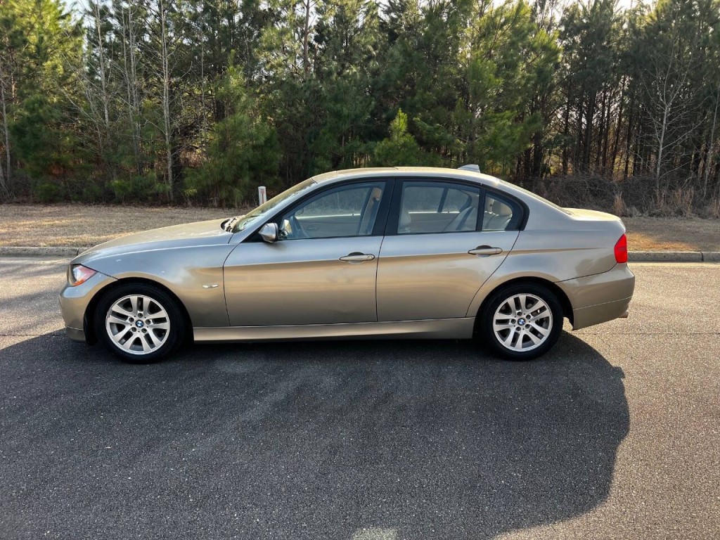 2007 BMW 3 Series Image 3