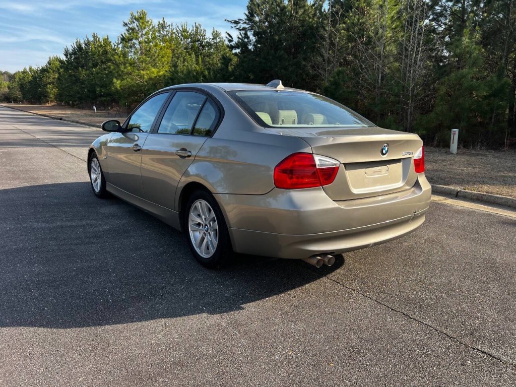 2007 BMW 3 Series Image 4