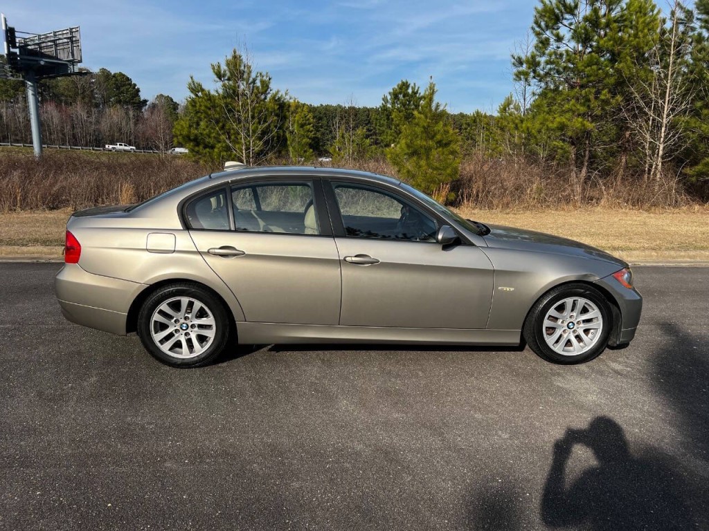 2007 BMW 3 Series Image 7