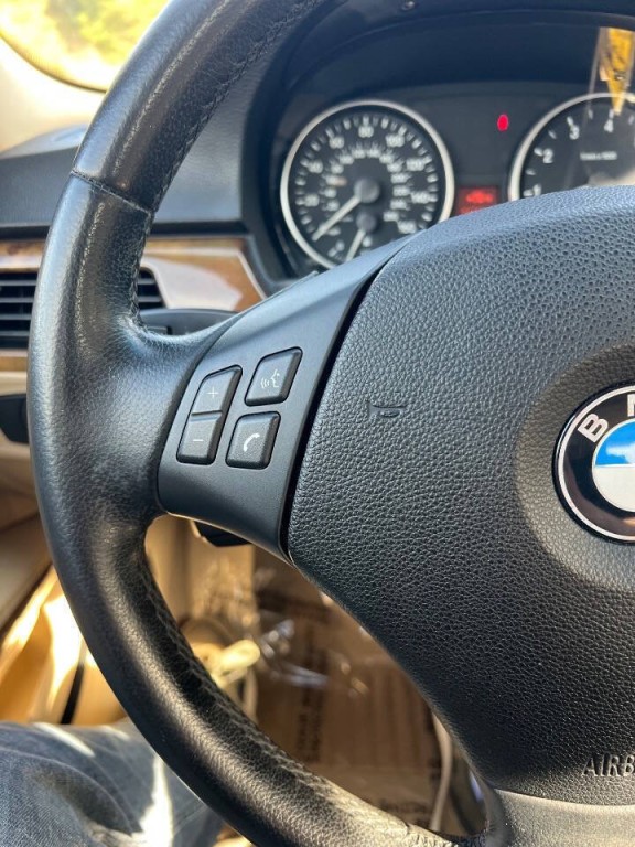 2007 BMW 3 Series Image 17