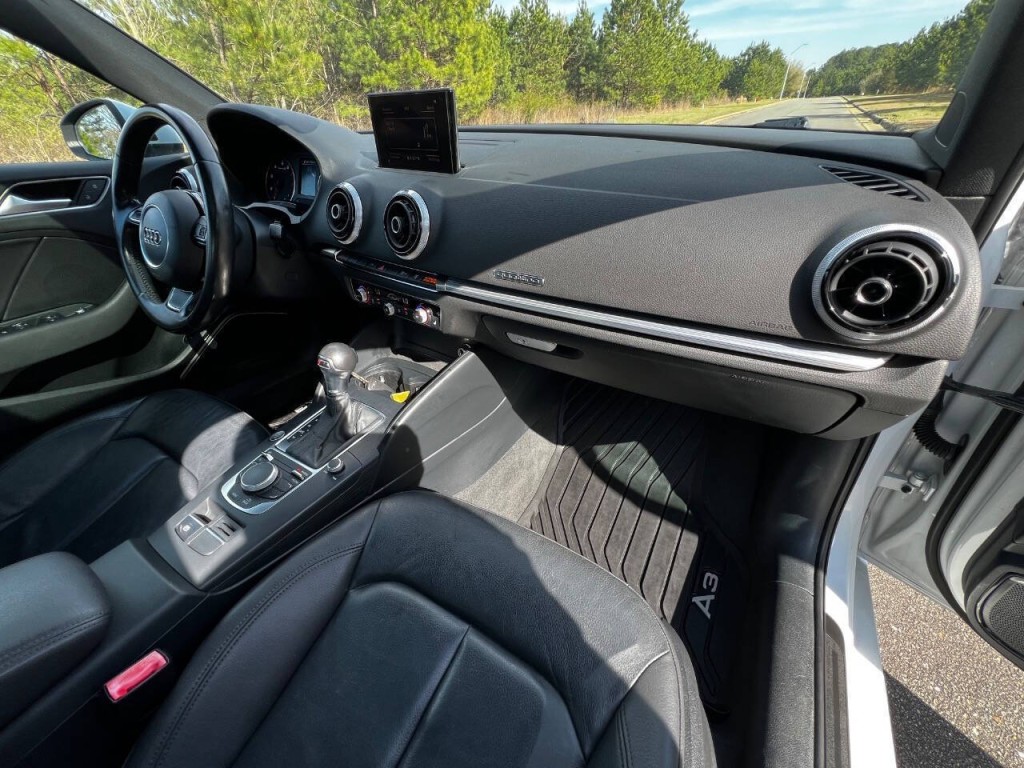 2015 Audi A3 Image 18