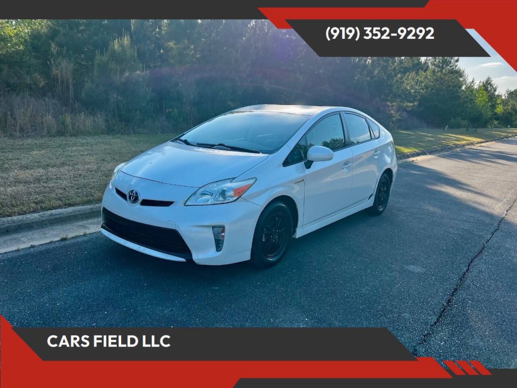 2013 Toyota Prius Image 1