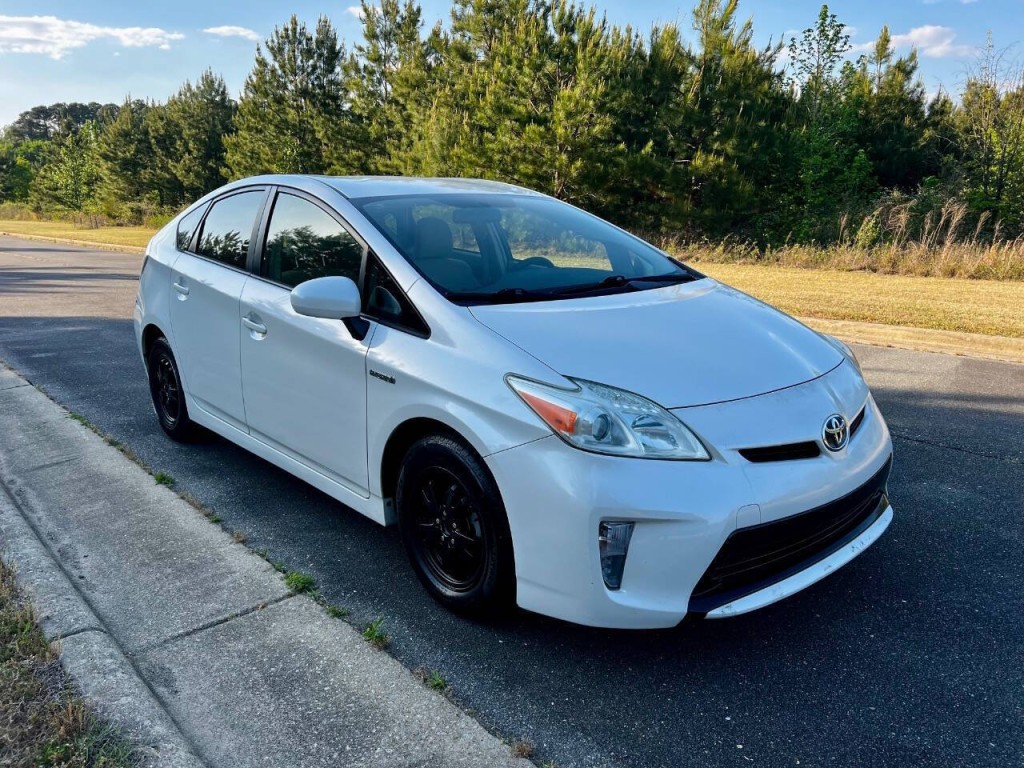 2013 Toyota Prius Image 8