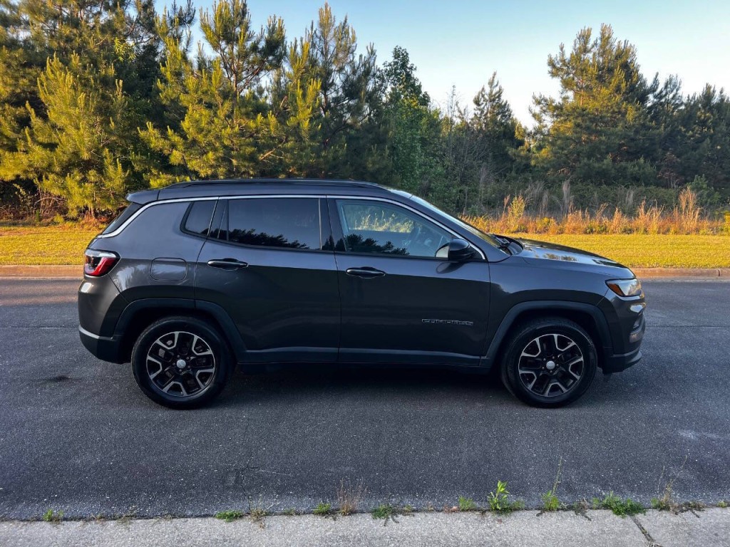 2022 Jeep Compass Image 7