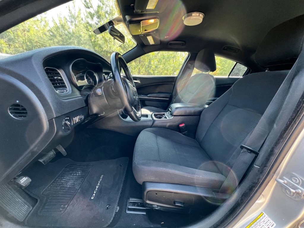 2019 Dodge Charger Image 10
