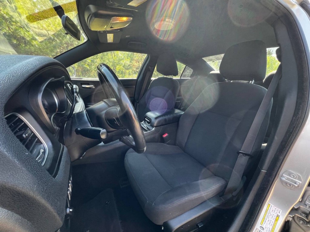 2019 Dodge Charger Image 11