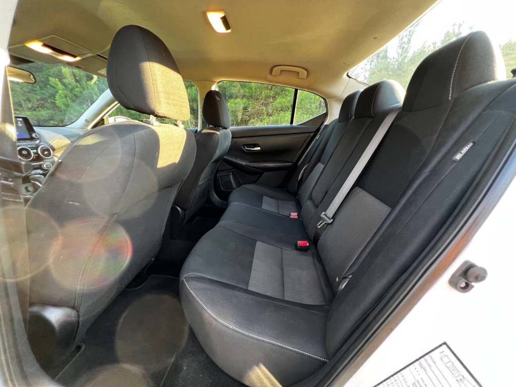 2022 Nissan Sentra Image 13
