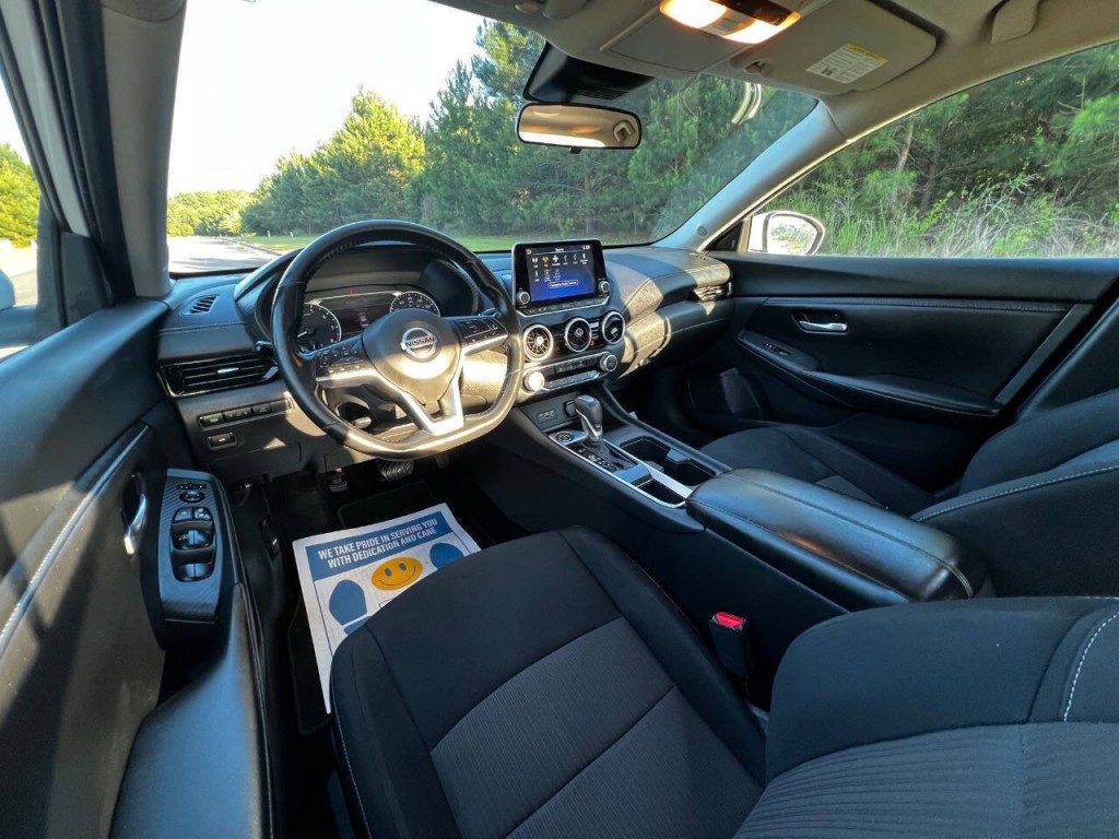 2022 Nissan Sentra Image 14