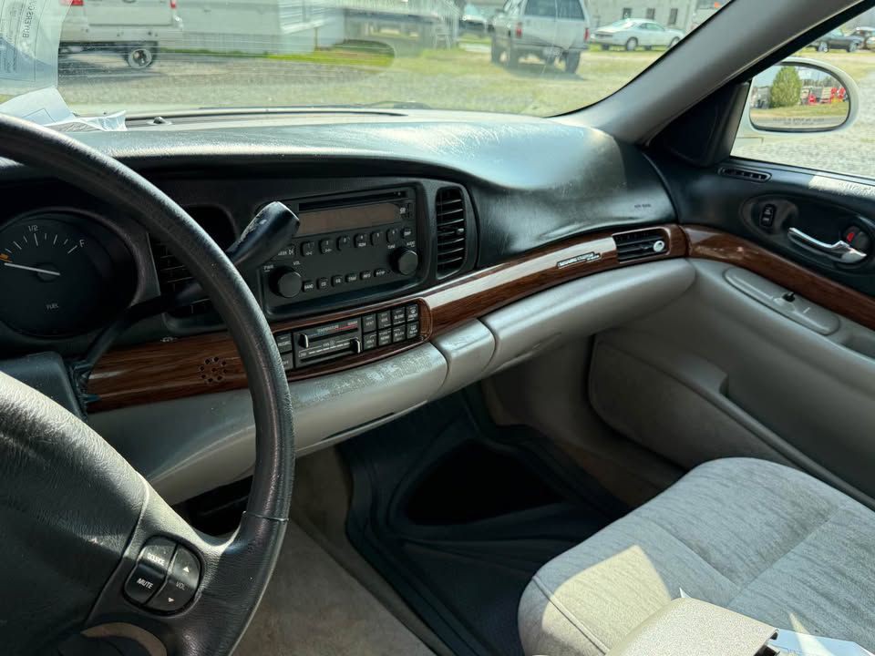 2005 Buick LeSabre Image 7