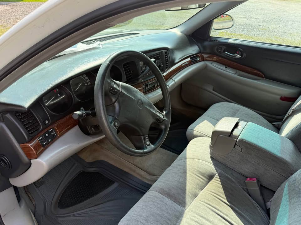2005 Buick LeSabre Image 8