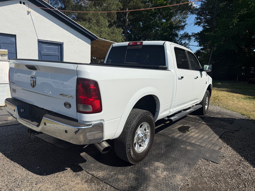 2012 Dodge Ram 2500 Image 2