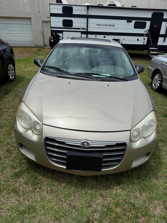 2005 Chrysler Sebring Image 1