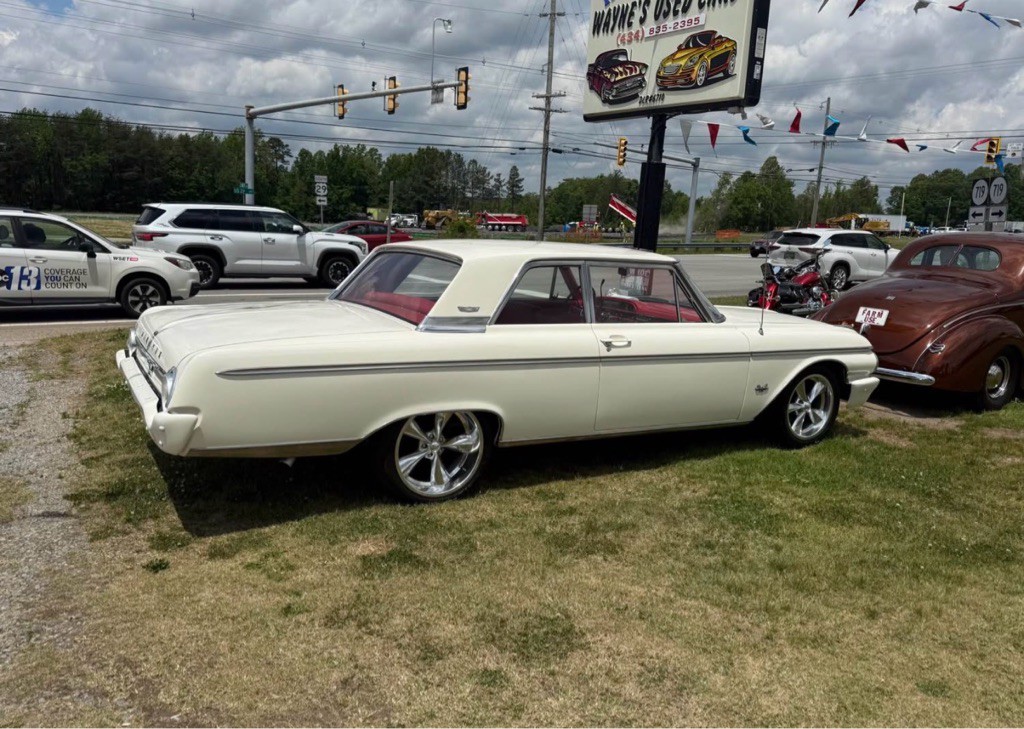 1962 Ford Galaxie Image 2