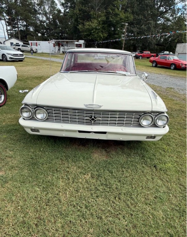 1962 Ford Galaxie Image 4