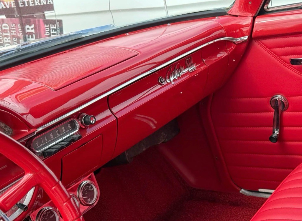 1962 Ford Galaxie Image 7