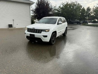 Image for 2020 Jeep Grand Cherokee Laredo ID: 6824535