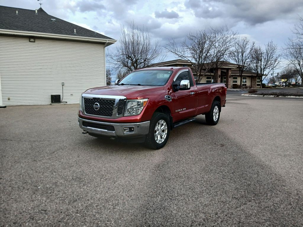 2017 Nissan Titan SV