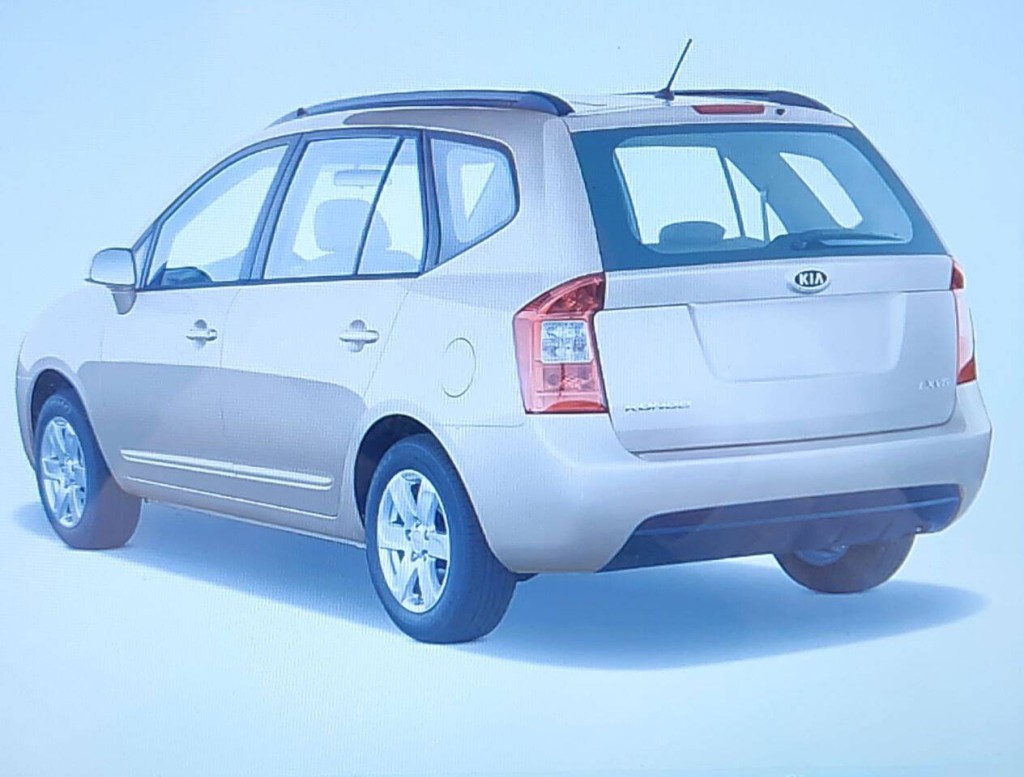 2008 Kia Rondo Image 29