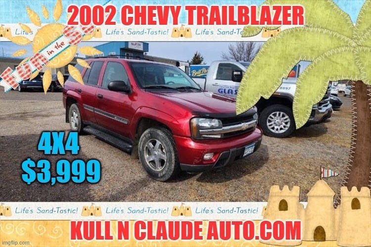 2002 Chevrolet Trailblazer Image 2