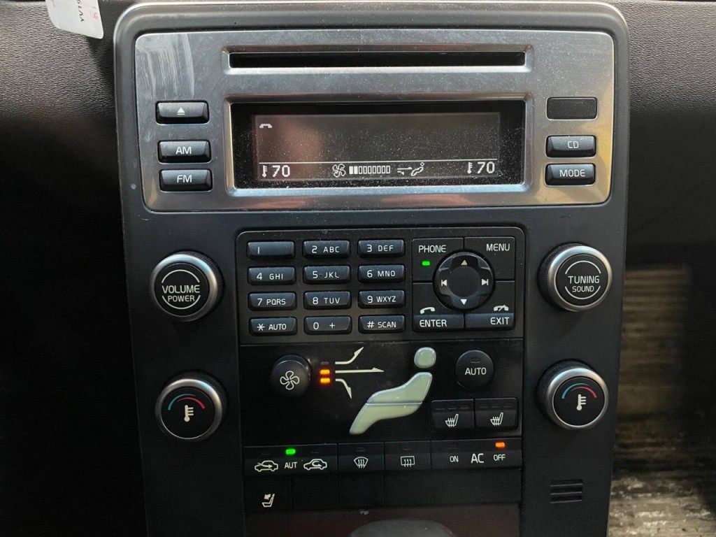 2010 Volvo S80 Image 32