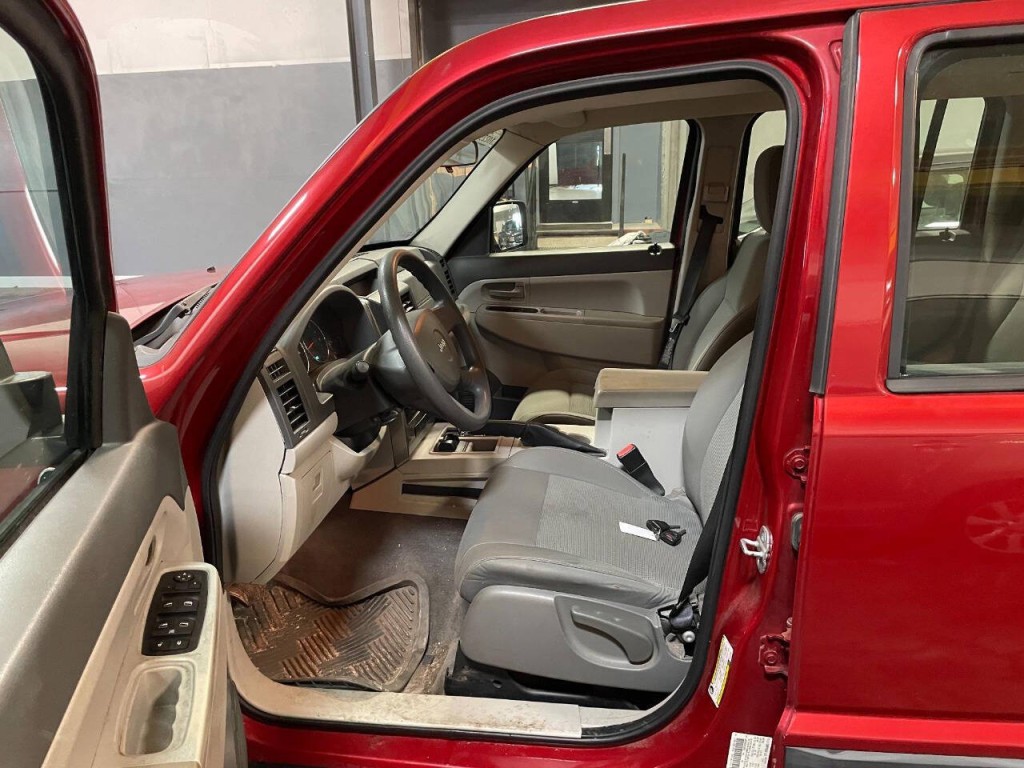 2008 Jeep Liberty Image 19
